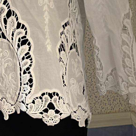 Ladies, sheer, lightweight, cotton, back button blouse - Picture 5 of 10